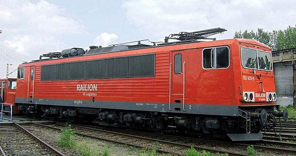 Electric locomotive BR 155<br /><a href='images/pictures/Roco/62621.jpg' target='_blank'>Full size image</a>